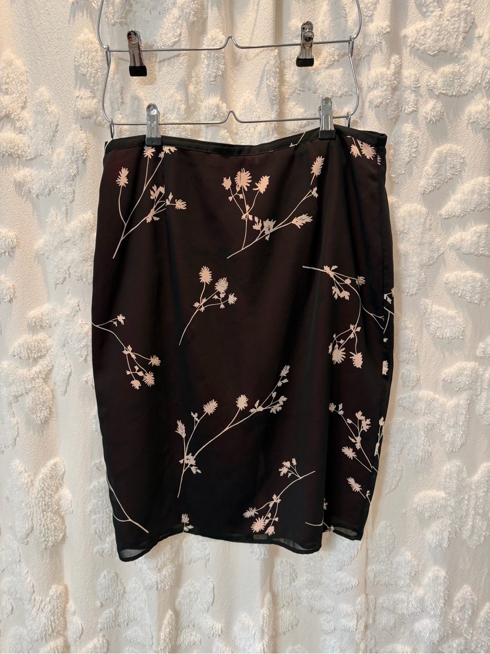 Express Black Pencil Skirt with Floral Print